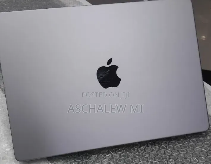 New Laptop Apple MacBook Pro 2021 M1 32GB Apple M1 Pro SSD 512GB