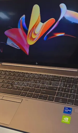 New Laptop HP ZBook 15 16GB Intel Core i7 SSD 512GB