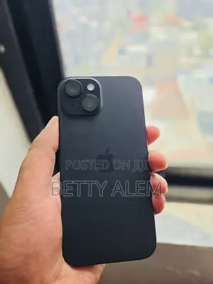 Apple iPhone 15 128 GB Black