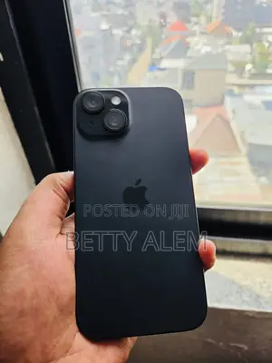 Apple iPhone 15 128 GB Black