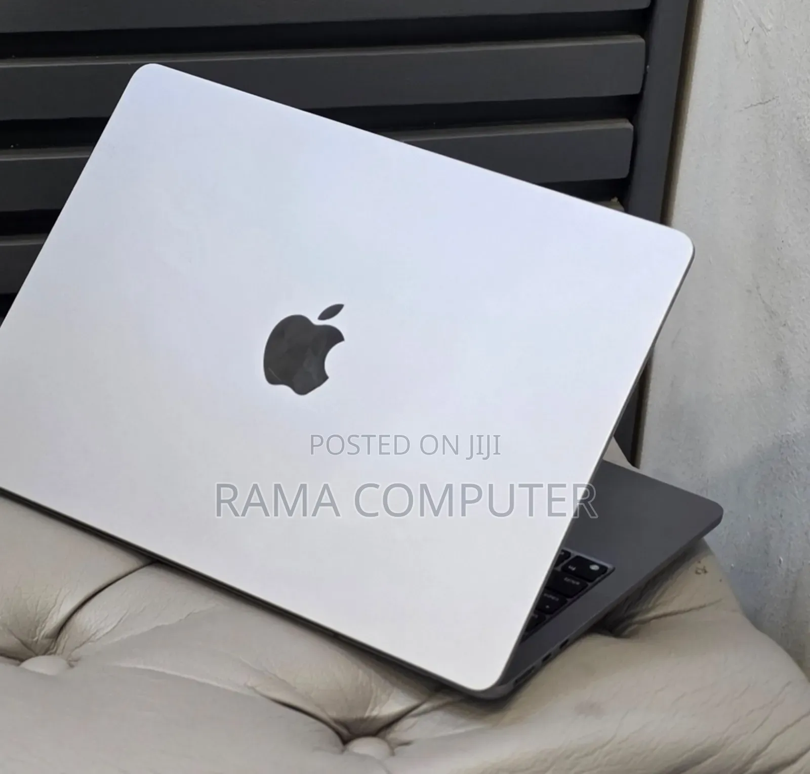 New Laptop Apple MacBook Air 2022 M2 8GB Intel Core M2 SSD 256GB