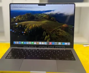 New Laptop Apple MacBook Pro 2021 M1 16GB Intel Core i5 SSD 512GB