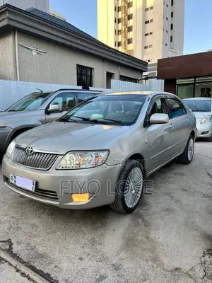 Toyota Corolla 2007 Gold