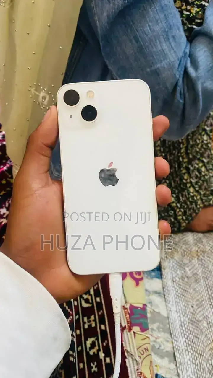 Apple iPhone 13 128 GB White