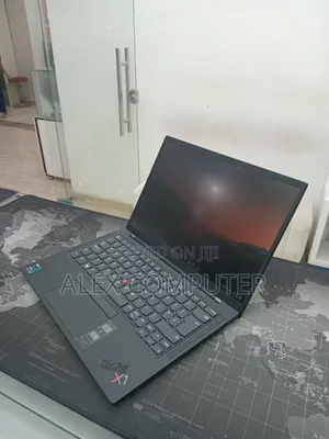 New Laptop Lenovo ThinkPad X1 Carbon 16GB Intel Core i7 SSD 512GB