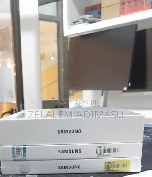 New Samsung Galaxy Tab S9 FE 128 GB Silver