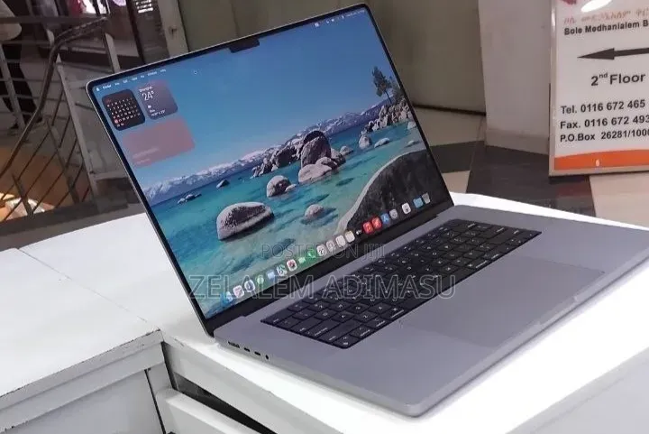New Laptop Apple MacBook Pro 2021 M1 32GB Apple M1 SSD 1T