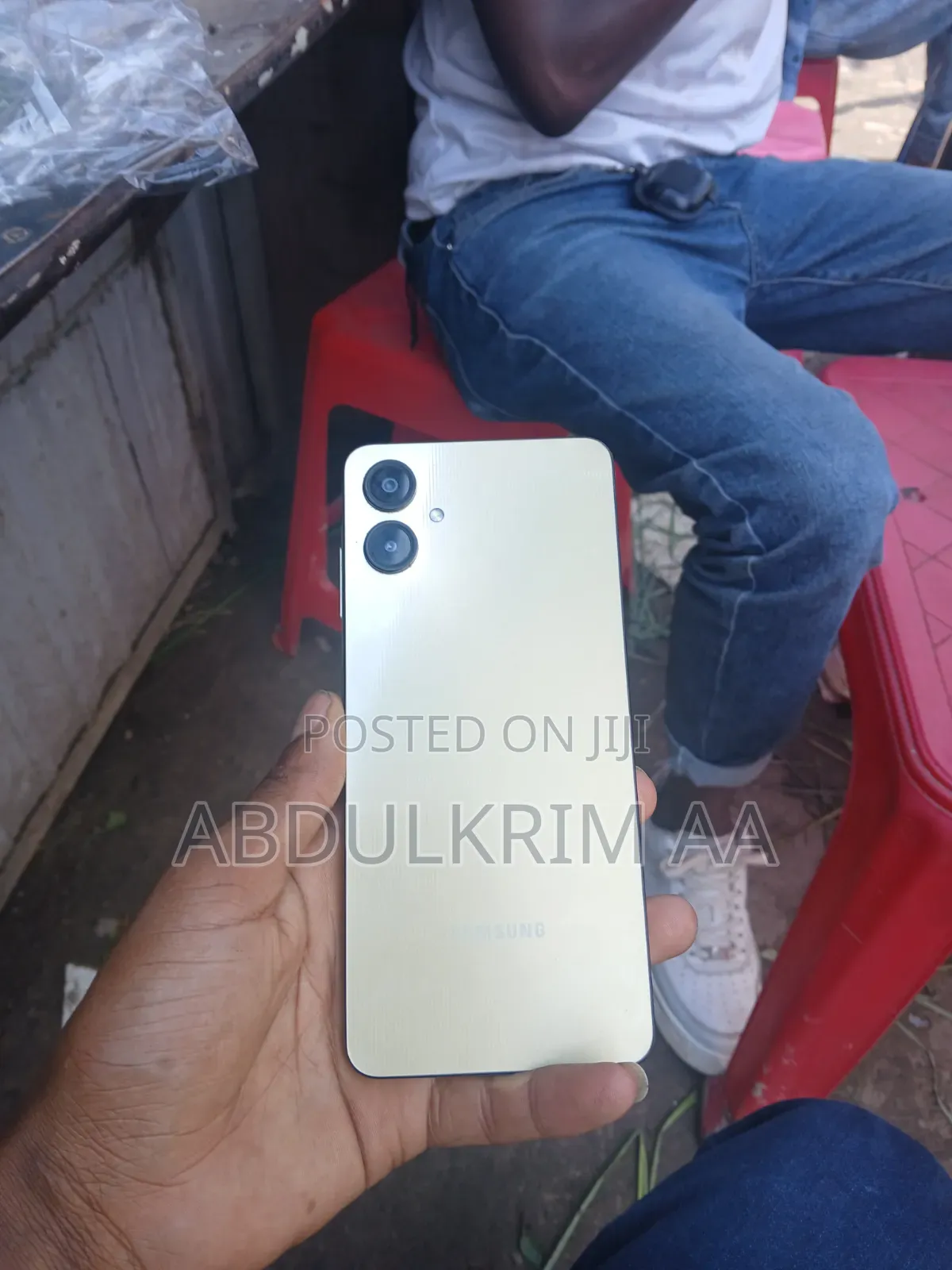 New Samsung Galaxy A06 64 GB Yellow