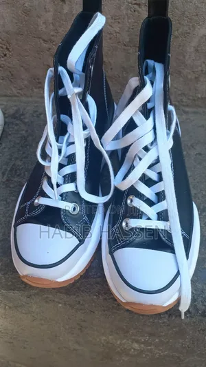 Original የሴቶች ቦንዳ ጫማ