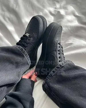 Nike Air Force