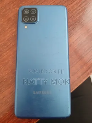 Samsung Galaxy A12 64 GB Blue