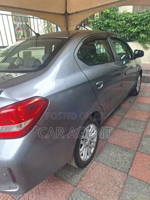Mitsubishi Attrage 2022 Gray