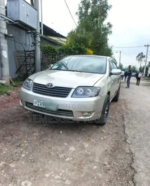Toyota Corolla 2006 Gold