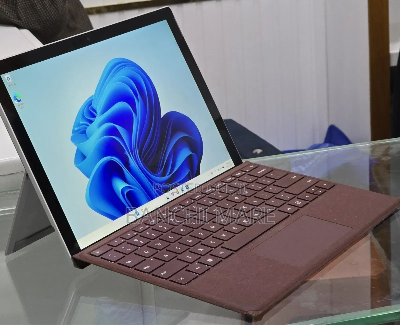 New Laptop Microsoft Surface Pro 6 8GB Intel Core i5 SSD 128GB