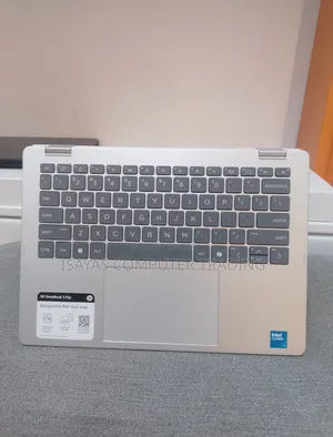 New Laptop HP OmniBook 5 14" 16GB Intel Core 7 SSD 512GB