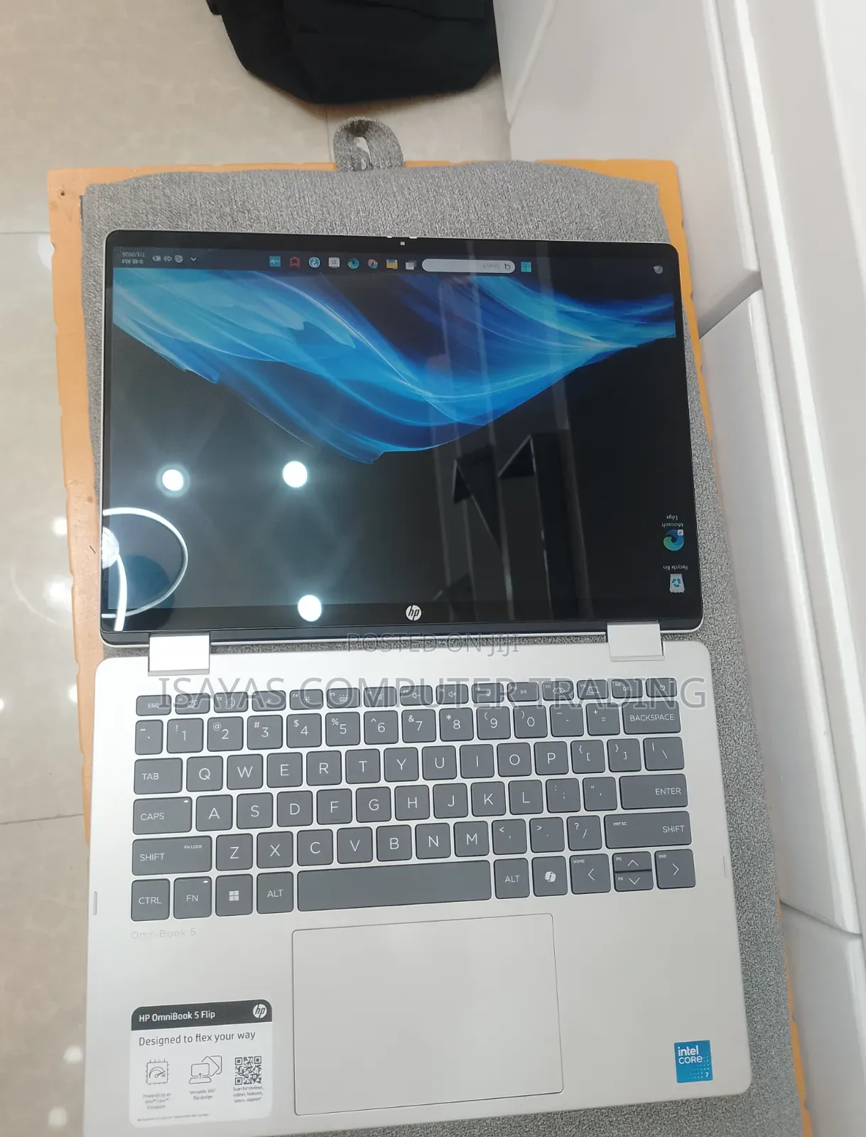 New Laptop HP OmniBook 5 14" 16GB Intel Core 7 SSD 512GB
