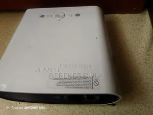 Sony VPL Es7 Projector