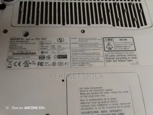 Sony VPL Es7 Projector