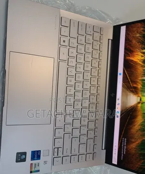 New Laptop HP Pavilion 15 8GB Intel Core i5 SSD 128GB