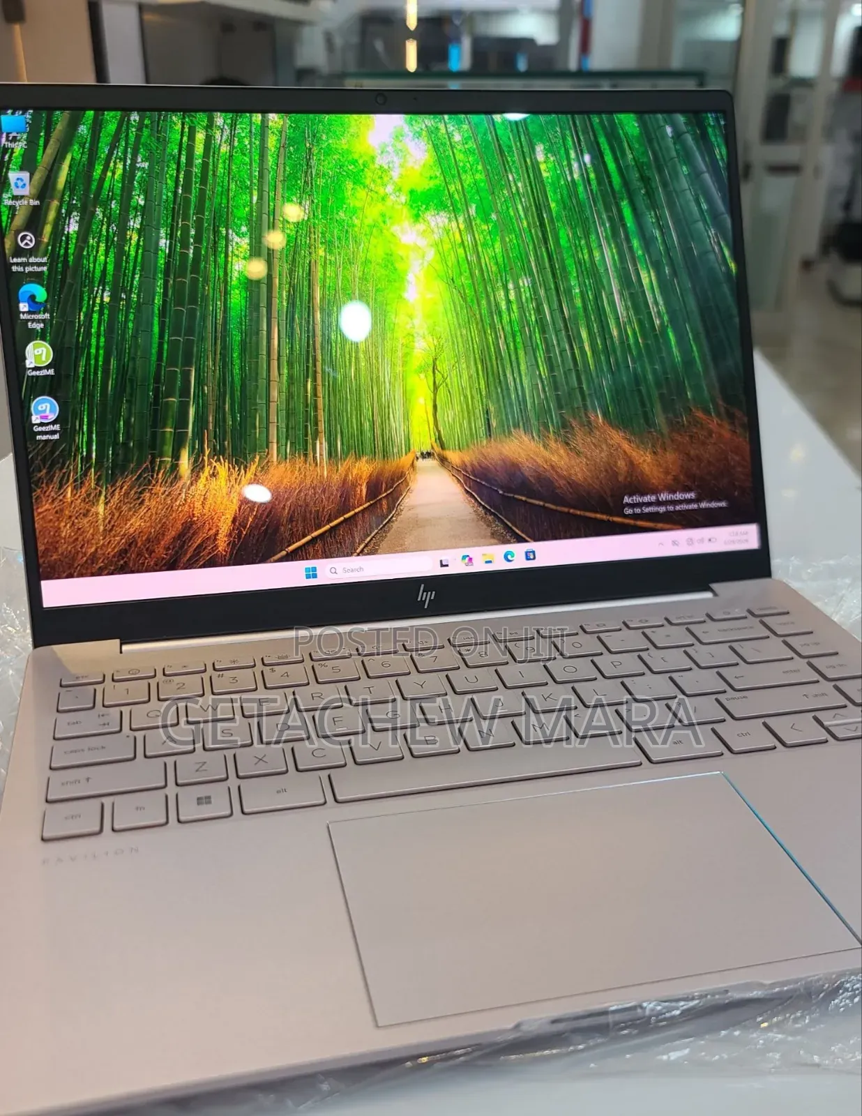 New Laptop HP Pavilion 15 8GB Intel Core i5 SSD 128GB