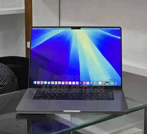 New Laptop Apple MacBook Pro 2021 M1 32GB Apple M1 Max SSD 512GB