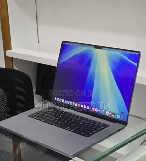 New Laptop Apple MacBook Pro 2021 M1 32GB Apple M1 Max SSD 512GB