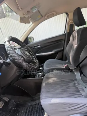Suzuki Dzire 2022 Silver
