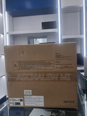 Brand New Packed With Cartoon Epson Projector Model : Co-W01 With