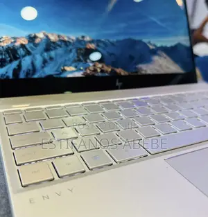 New Laptop HP Pavilion 14 8GB Intel Core i7 SSD 256GB