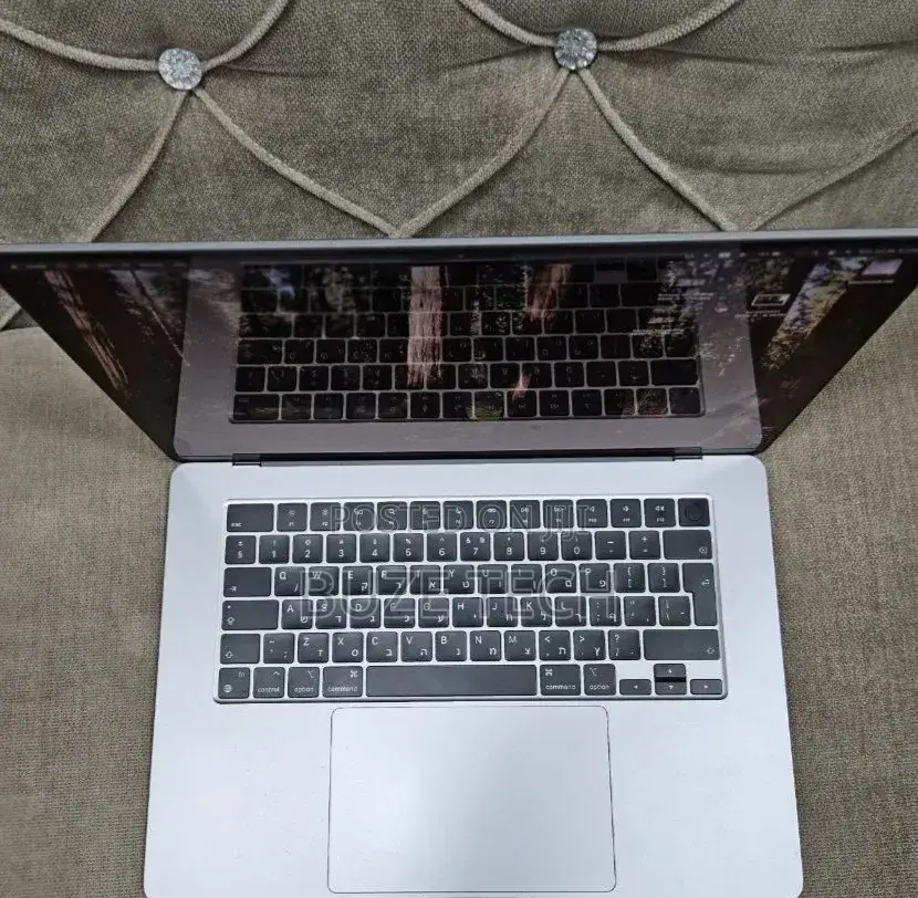 New Laptop Apple MacBook Air 2024 M3 8GB Apple M3 SSD 512GB