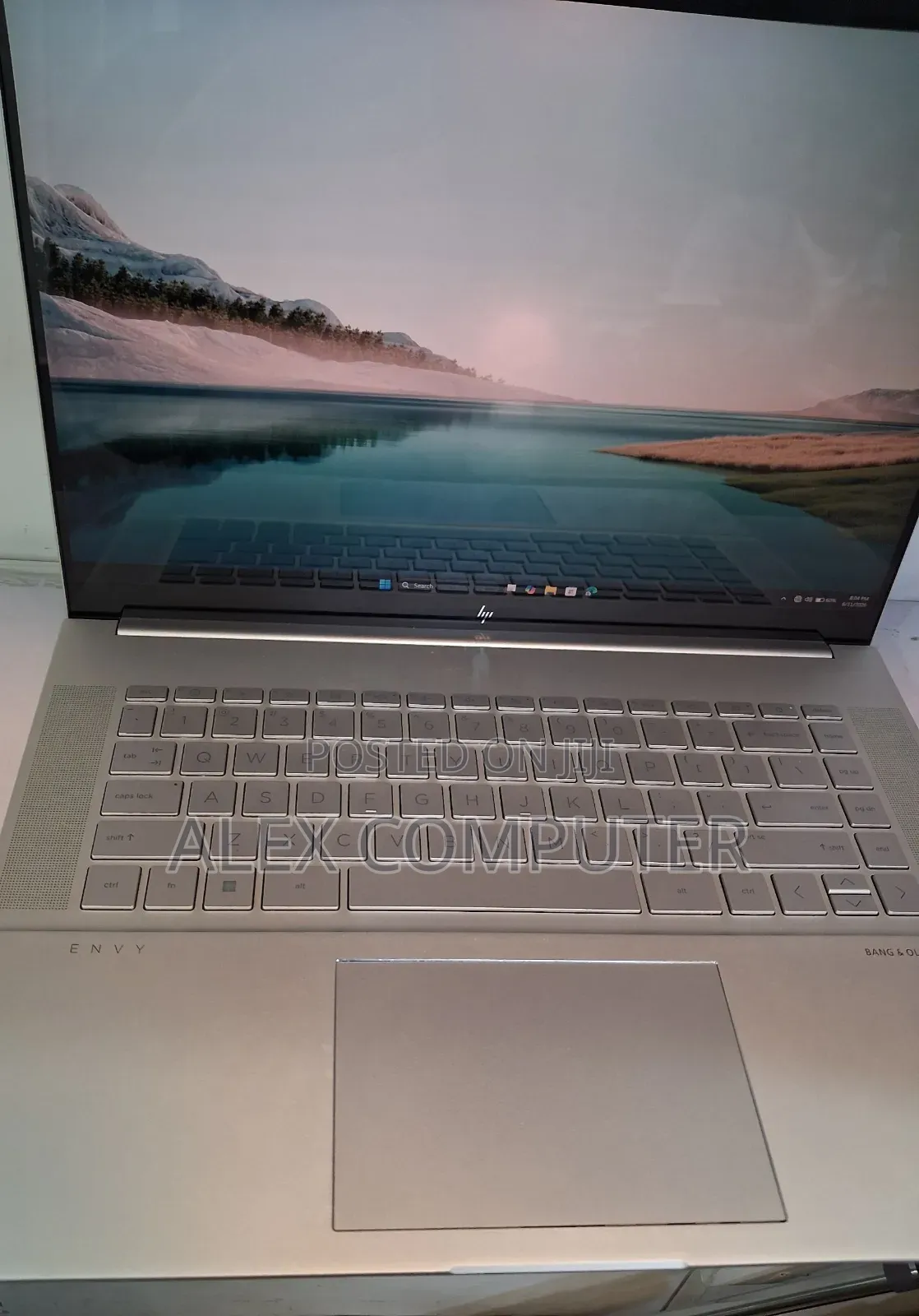 New Laptop HP Envy 15 16GB Intel Core i9 SSD 1T