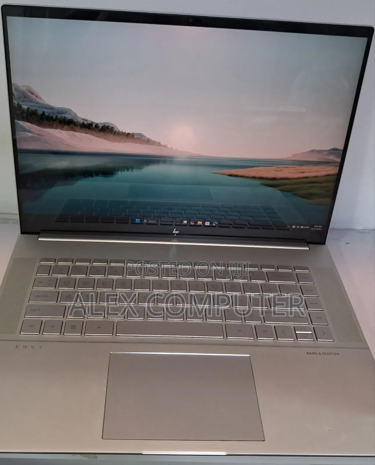 New Laptop HP Envy 15 16GB Intel Core i9 SSD 1T