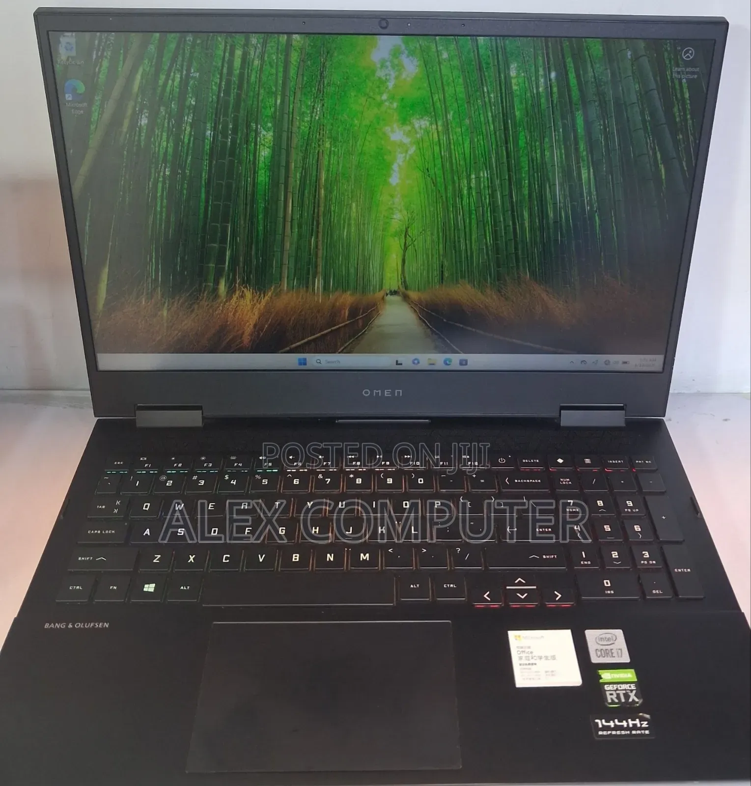 New Laptop HP Omen 15 16GB Intel Core i7 SSD 512GB