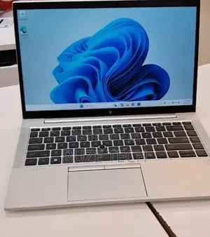New Laptop HP EliteBook 840 G8 16GB Intel Core i5 SSD 512GB