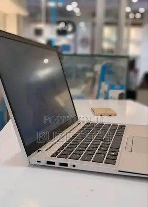 New Laptop HP EliteBook 840 G8 16GB Intel Core i5 SSD 512GB