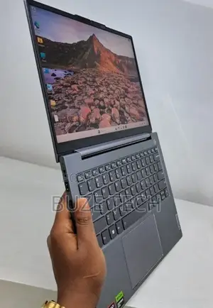 New Laptop Lenovo Thinkbook 14 32GB AMD Ryzen 7 SSD 512GB