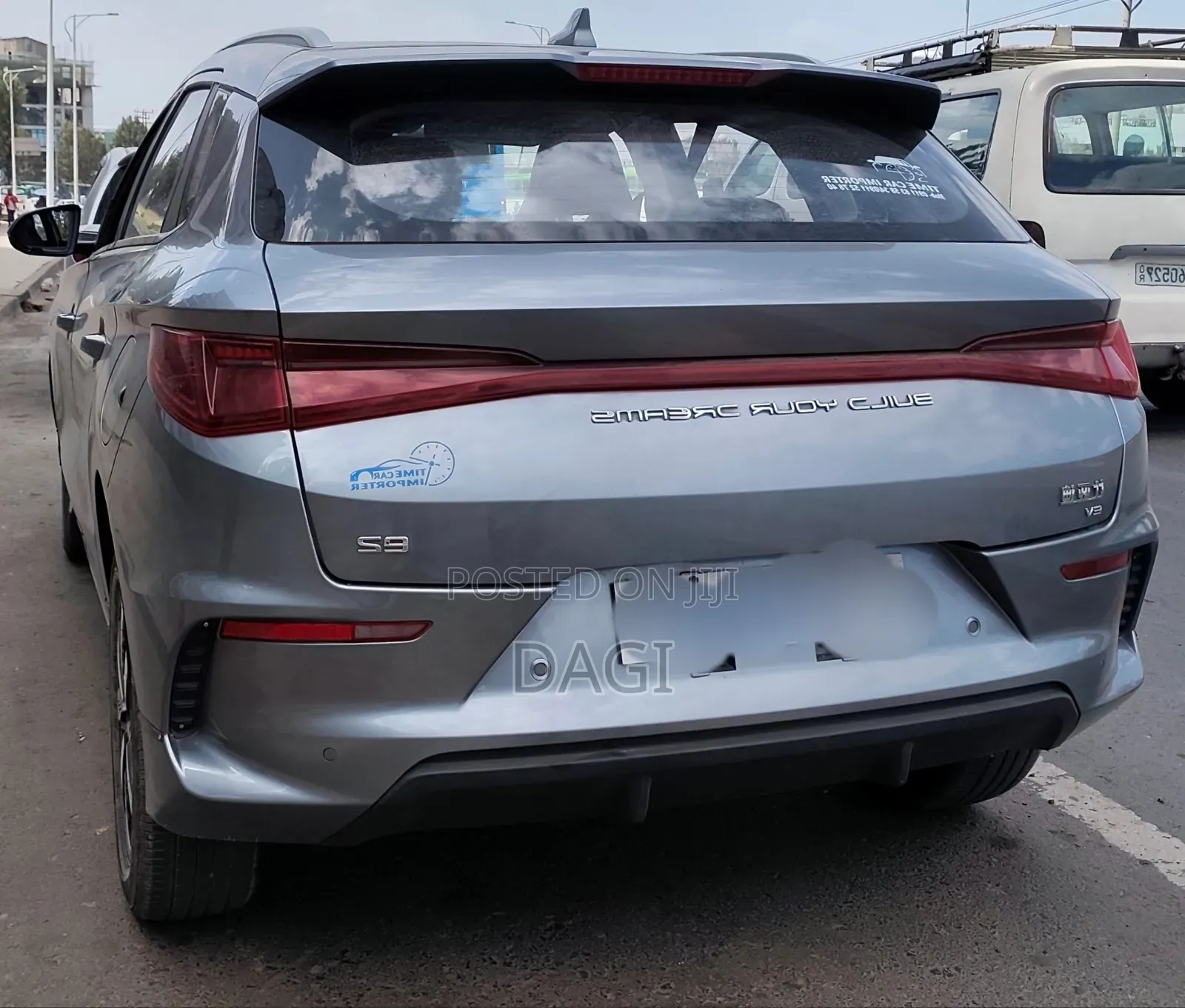 BYD E2 43 kWh 94 hp FWD 2025 Gray