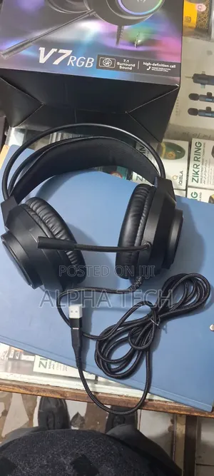 Yoro V7 RGB Gaming Headset – 7.1 Surround Sound