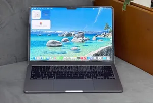 New Laptop Apple MacBook Air 2022 M2 8GB Apple M2 SSD 256GB