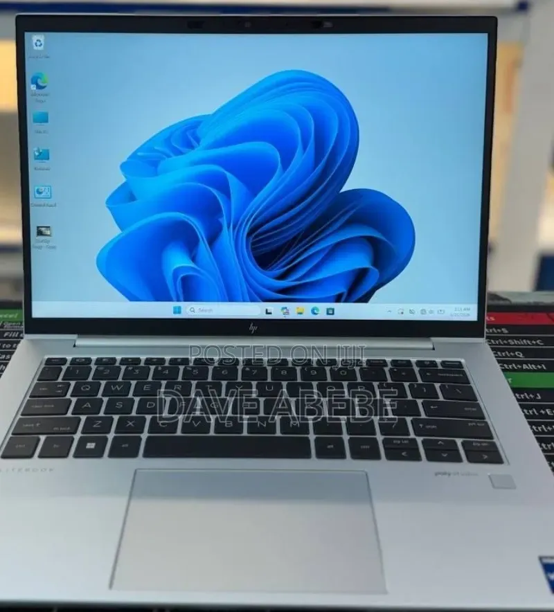 New Laptop HP EliteBook 840 G10 16GB Intel Core i7 SSD 512GB