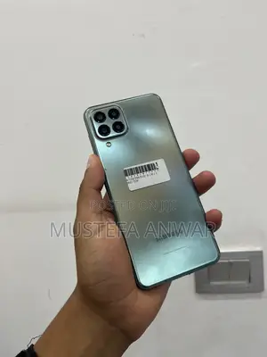 New Samsung Galaxy M33 5G 128 GB Green