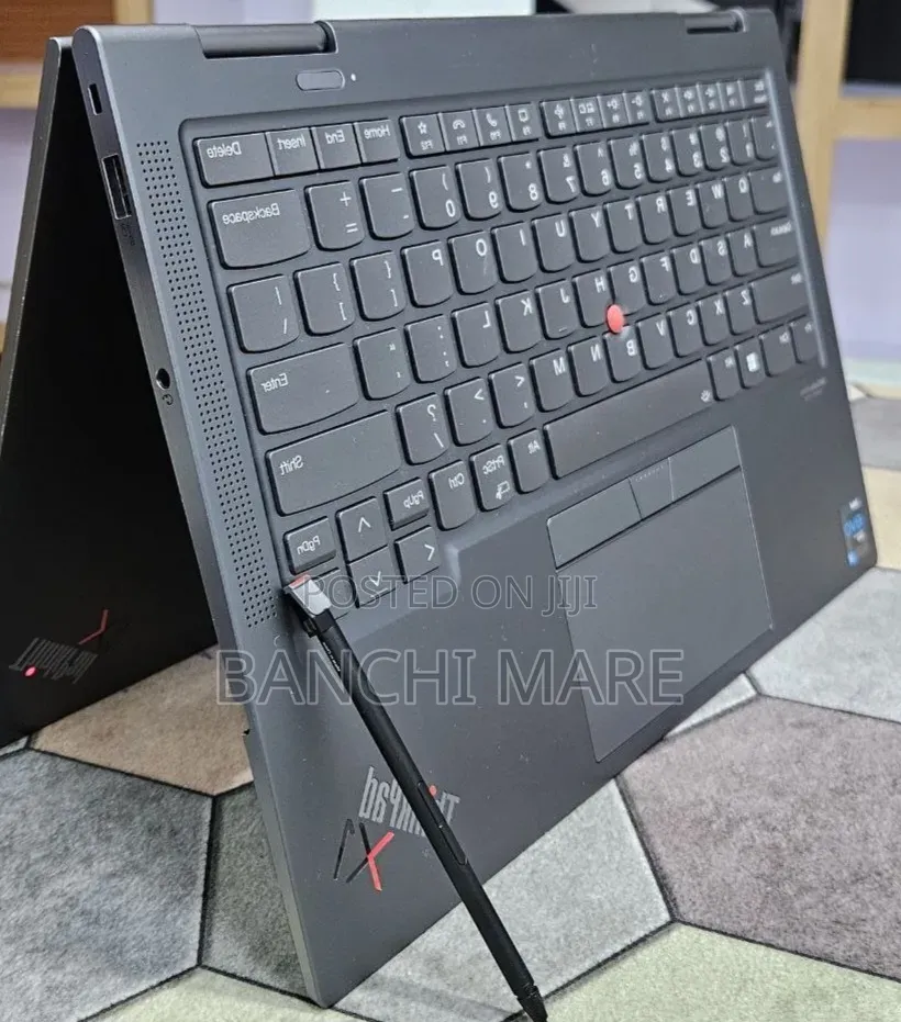 New Laptop Lenovo ThinkPad X1 Yoga 16GB Intel Core i7 SSD 512GB