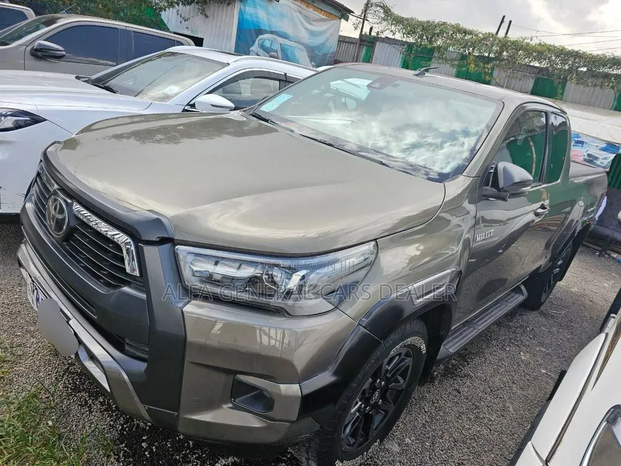Toyota Hilux 2021 Gray