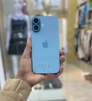 New Apple iPhone 16 128 GB Green