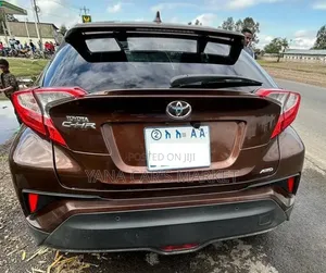 Toyota C-HR 2018 Brown