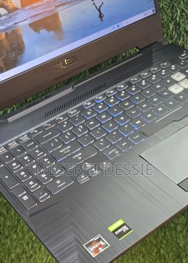 New Laptop Asus 16GB AMD Ryzen 7 SSD 1T