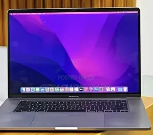 New Laptop Apple MacBook 2018 32GB Intel SSD 1T