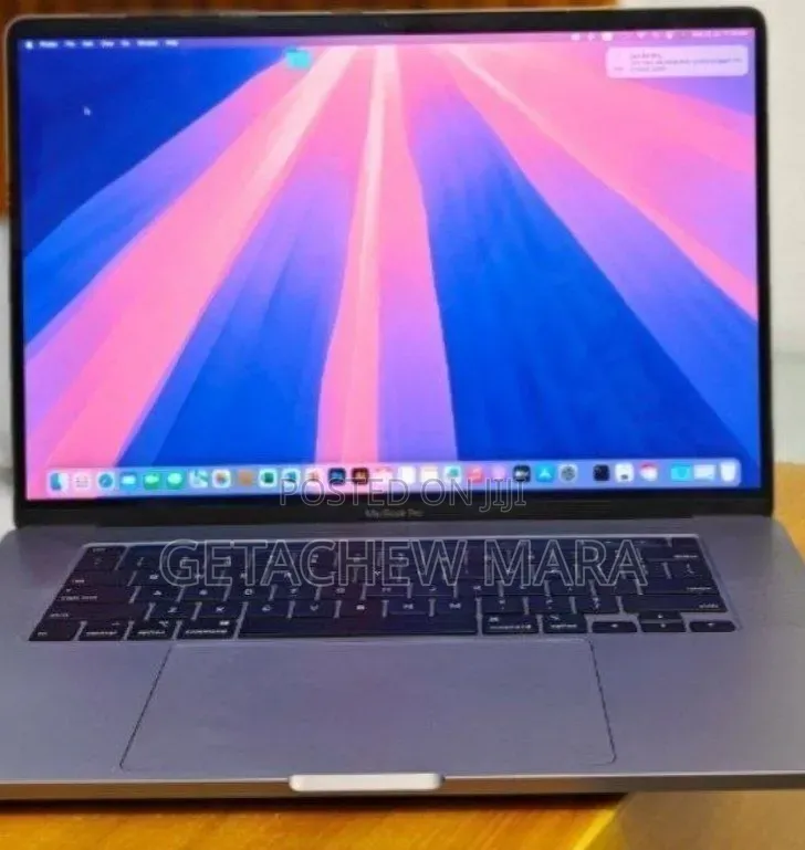 New Laptop Apple MacBook 2018 32GB Intel SSD 1T