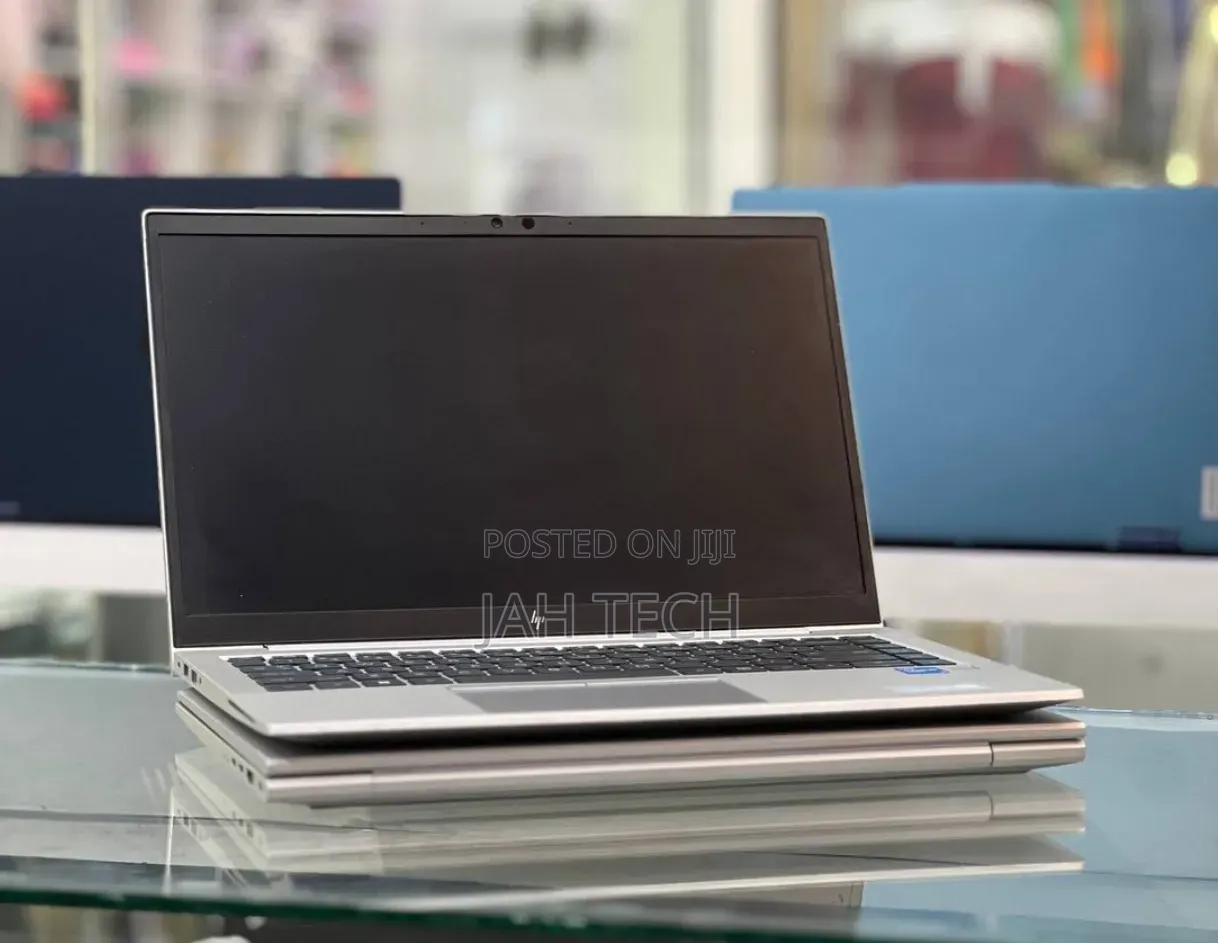 New Laptop HP EliteBook 840 G8 16GB Intel Core i7 SSD 512GB