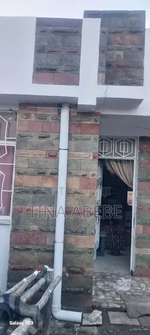 5bdrm House in Nifas Silk-Lafto for sale